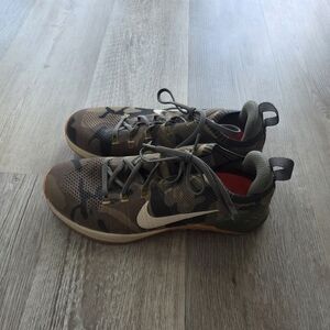 nike metcon dsx flyknit 2 camo size 10.5